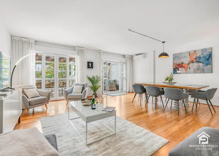 Concordia 4br Close To & Garage * Marbella